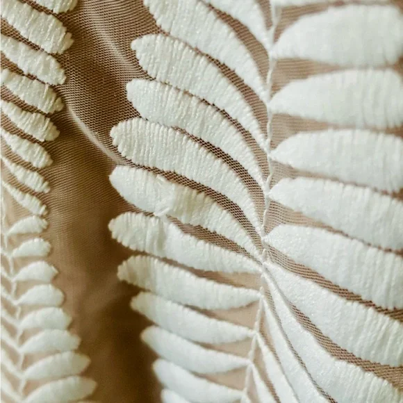 Guess Sz 14 Cream and White Embroidered Mesh Cutout Backless MIDI Dress w Slit - Picture 13 of 16